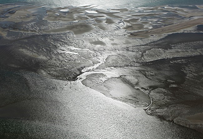 Bij eb vallen er in de Waddenzee veel zandplaten droog; Sandbars during low tide in the Waddensea, Netherlands stock-image by Agami/Jacques van der Neut,