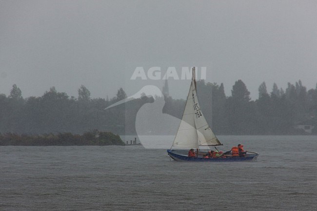 Zeilen in Nieuwkoop; Sailing at Nieuwkoop stock-image by Agami/Theo Douma,